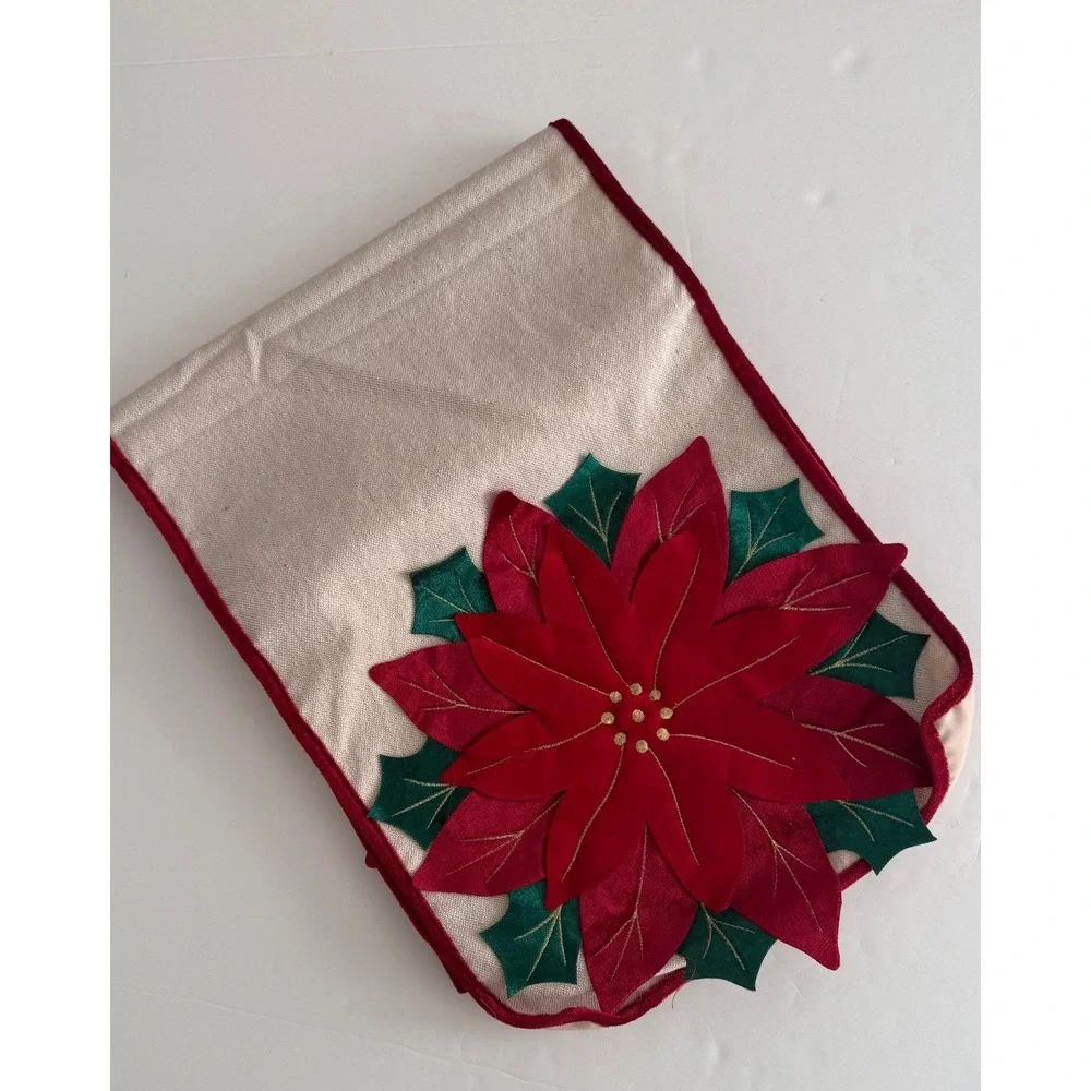 Christmas Poinsettia Table Runner Burgundy Red Green Beige Woven 13